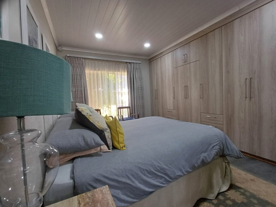 4 Bedroom Property for Sale in Flamwood North West